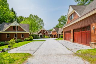 218 Kuhne Road, Southbury, CT 06488