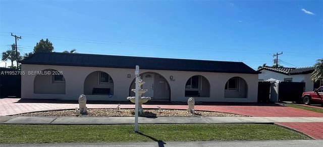 9820 SW 12th Ter, Miami, FL 33174