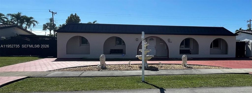 9820 SW 12th Ter, Miami, FL 33174