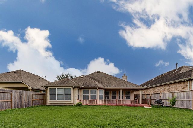 2718 Ridgeglen Lane, Houston, TX 77082