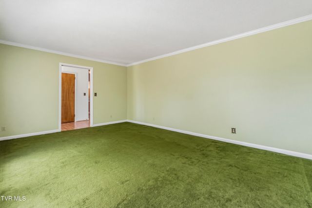 595 East Allens Bridge Road, Greeneville, TN 37743