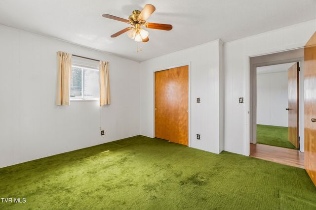 595 East Allens Bridge Road, Greeneville, TN 37743