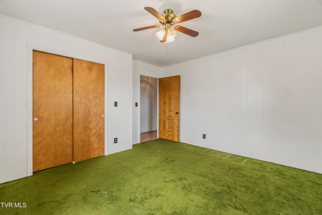 595 East Allens Bridge Road, Greeneville, TN 37743