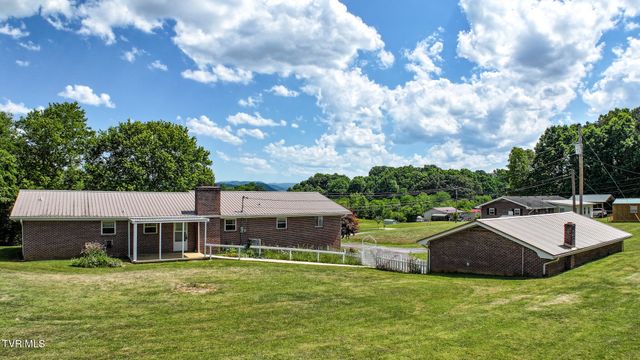 595 East Allens Bridge Road, Greeneville, TN 37743