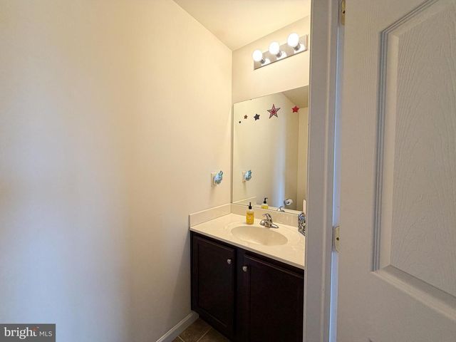 156 LINDA SUE LN, Myerstown, PA 17067