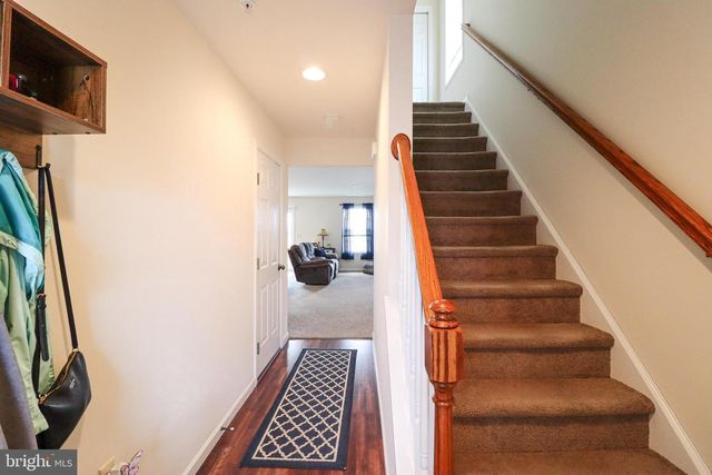 156 LINDA SUE LN, Myerstown, PA 17067
