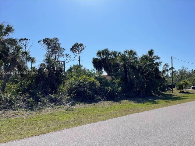 385 Albatross Rd, Other City - In The State Of Florida, FL 33947