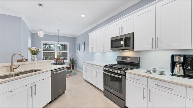 21058 ANCLOTE COURT, Venice, FL 34293