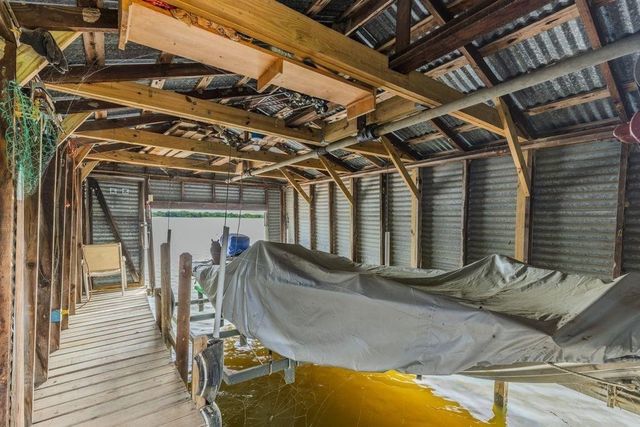 4368 W Beach Drive, Greenville, TX 75402