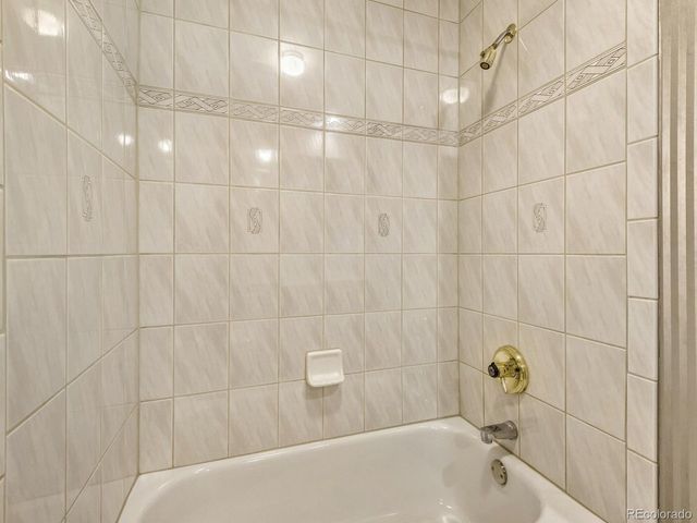 7509 S Trenton Ct, Centennial, CO 80112