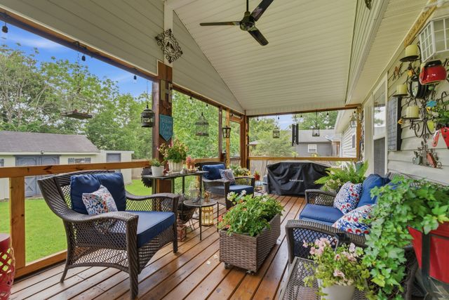 337 Lake Forest Dr, La Vergne, TN 37086