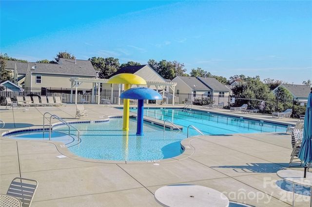 7041 Carnwarth Lane, Fort Mill, SC 29707