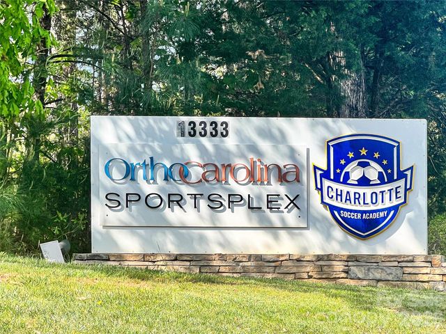 7041 Carnwarth Lane, Fort Mill, SC 29707