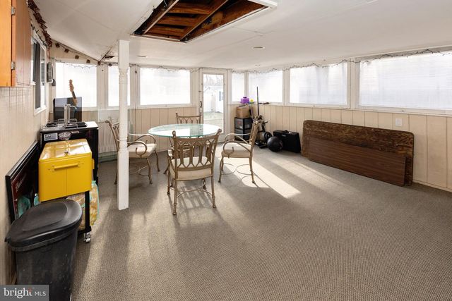 136 STATE ST, Blackwood, NJ 08012