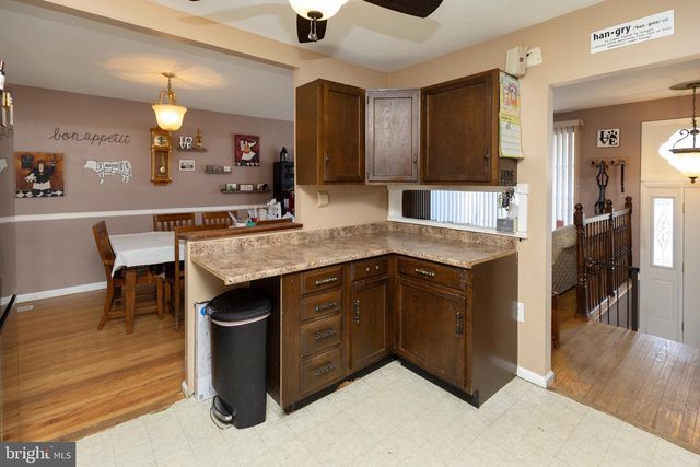 136 STATE ST, Blackwood, NJ 08012