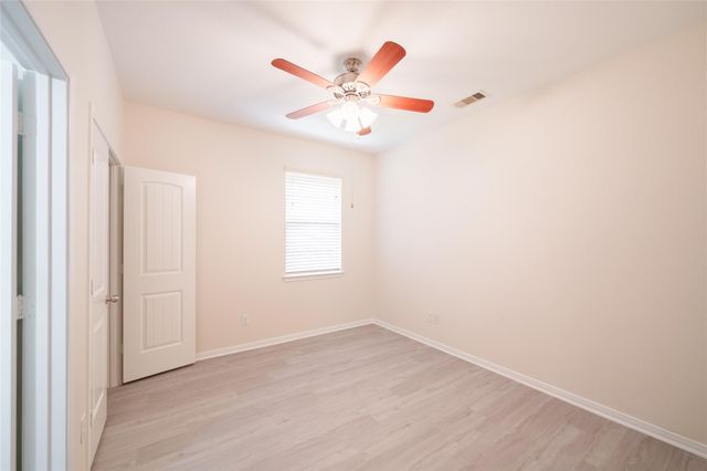 12206 Cove Bluff Court, Cypress, TX 77433