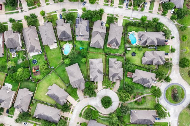 12206 Cove Bluff Court, Cypress, TX 77433