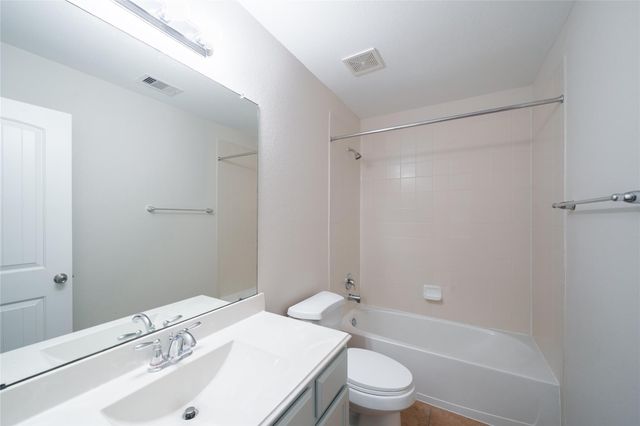 12206 Cove Bluff Court, Cypress, TX 77433