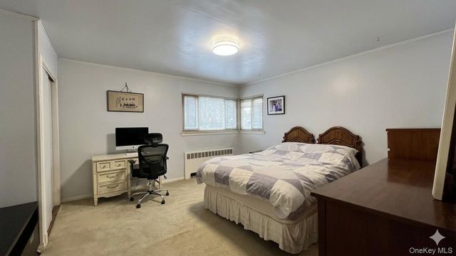 69 Soundview Road, Great Neck, NY 11020