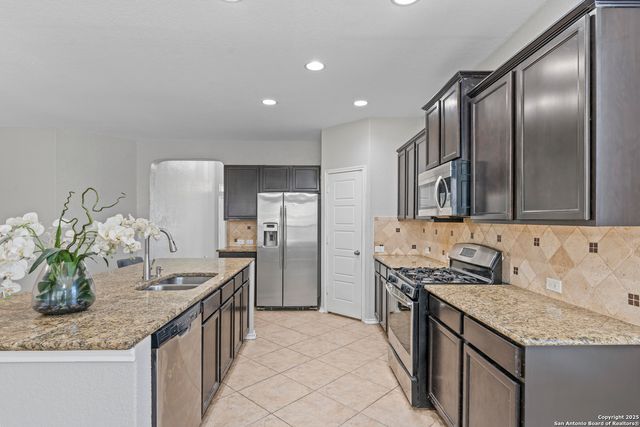 4403 Harrisburg, San Antonio, TX 78223