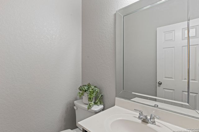 4403 Harrisburg, San Antonio, TX 78223