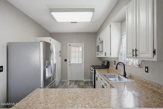 21401 Reed Place, California City, CA 93505