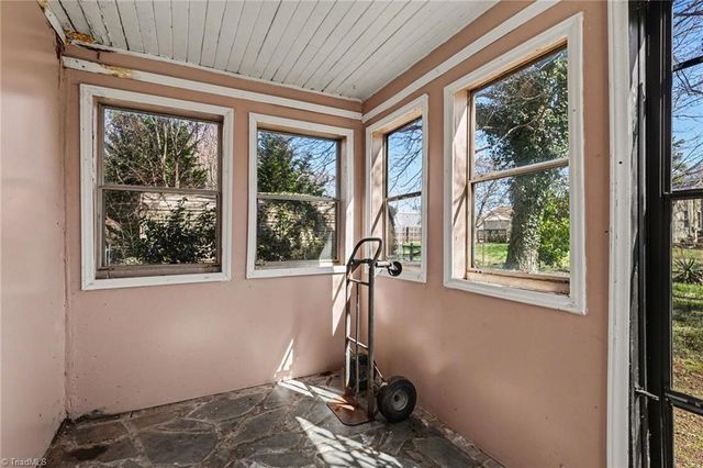 3611 Clinard Avenue, Winston-salem, NC 27127