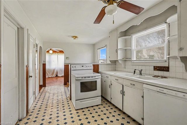 3611 Clinard Avenue, Winston-salem, NC 27127