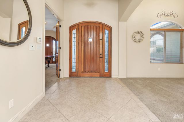 17321 Falling Creek, Bakersfield, CA 93314