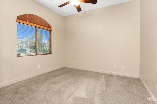 17321 Falling Creek, Bakersfield, CA 93314