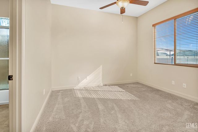 17321 Falling Creek, Bakersfield, CA 93314