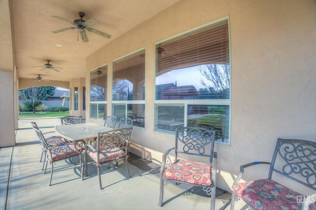 17321 Falling Creek, Bakersfield, CA 93314