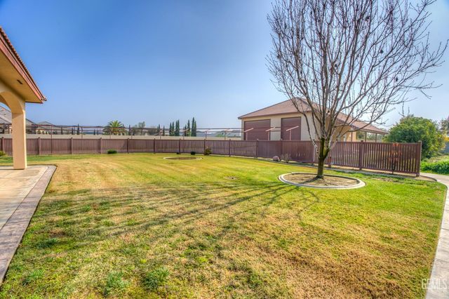 17321 Falling Creek, Bakersfield, CA 93314
