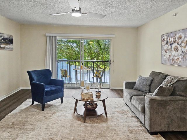 500 Crestwood Court N 504, Royal Palm Beach, FL 33411