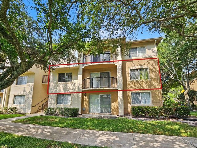 500 Crestwood Court N 504, Royal Palm Beach, FL 33411