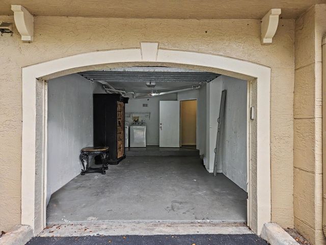 500 Crestwood Court N 504, Royal Palm Beach, FL 33411