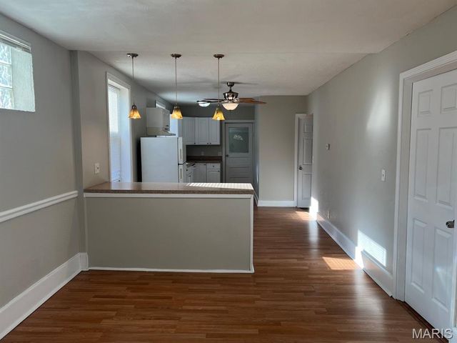 1149 Watts Avenue, St Louis, MO 63130