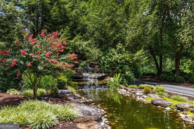 45 Hemlock Court, Talking Rock, GA 30175