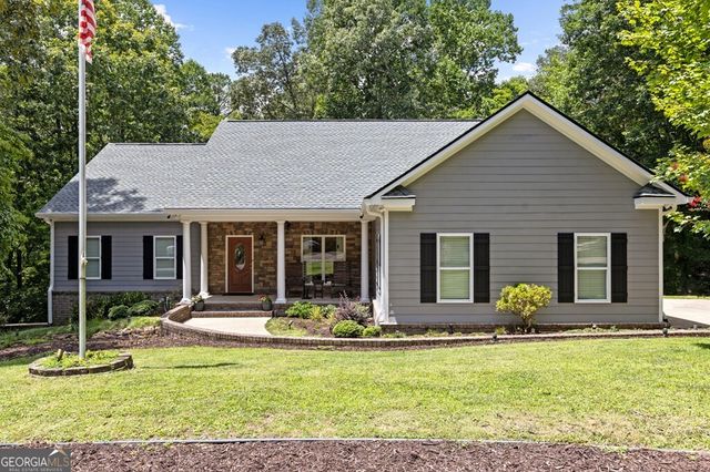 45 Hemlock Court, Talking Rock, GA 30175