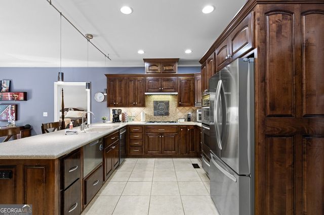 45 Hemlock Court, Talking Rock, GA 30175