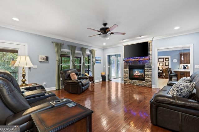45 Hemlock Court, Talking Rock, GA 30175