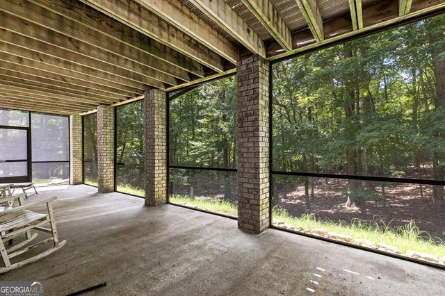 45 Hemlock Court, Talking Rock, GA 30175