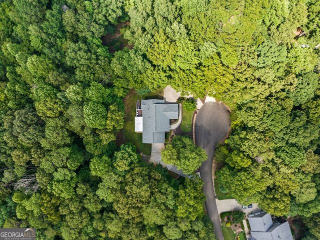 45 Hemlock Court, Talking Rock, GA 30175