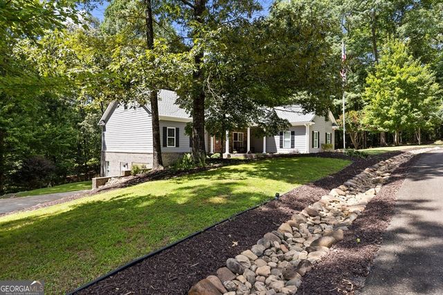 45 Hemlock Court, Talking Rock, GA 30175