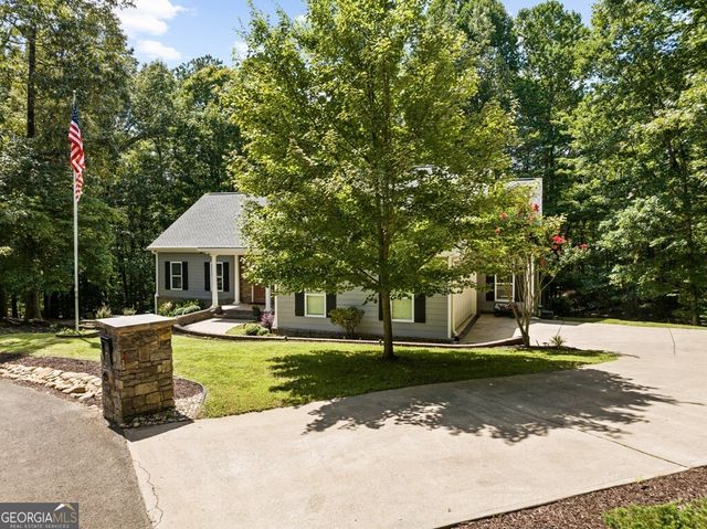45 Hemlock Court, Talking Rock, GA 30175