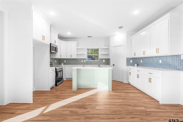 285 CR 4323, Pittsburg, TX 75686