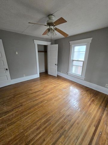 2082 N 4th Street, Columbus, OH 43201