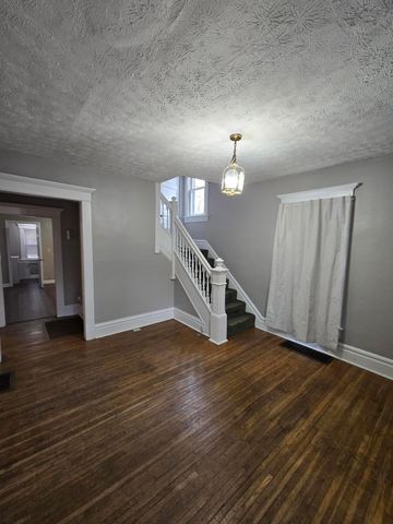 2082 N 4th Street, Columbus, OH 43201
