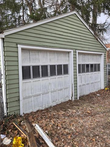 2082 N 4th Street, Columbus, OH 43201