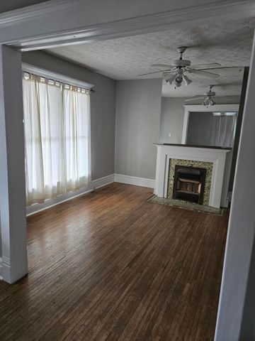 2082 N 4th Street, Columbus, OH 43201